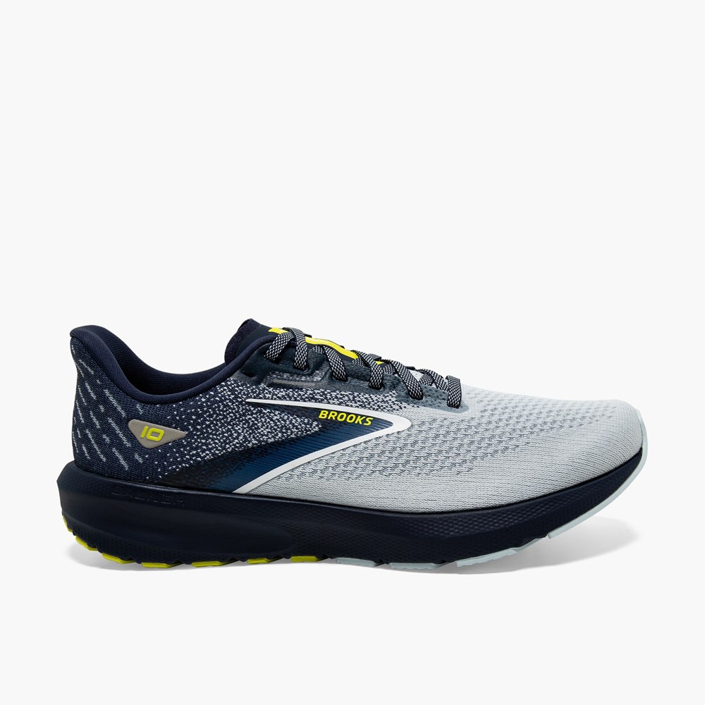 Black / Grey Men Brooks Launch 10 Running Shoes | SCVI43851