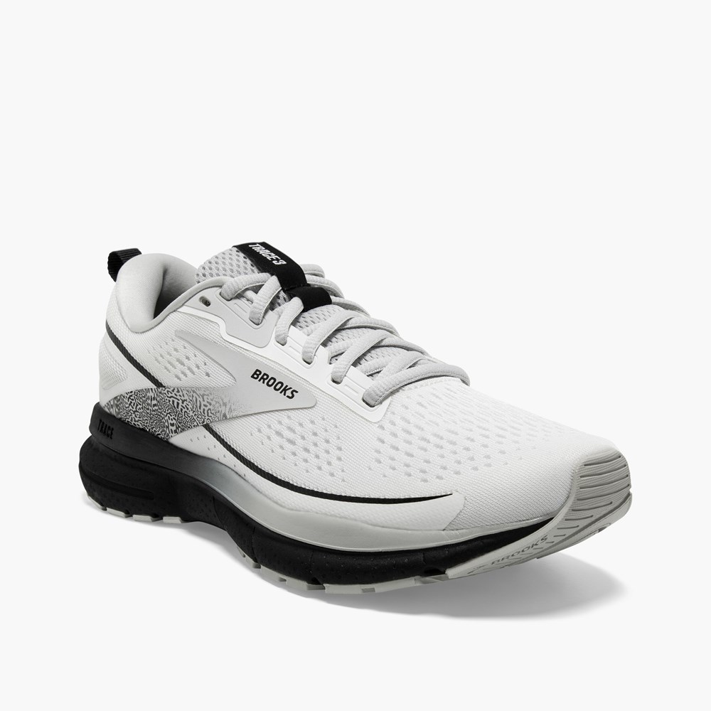 White / Black Women Brooks Trace 3 Running Shoes | DMHZ61802